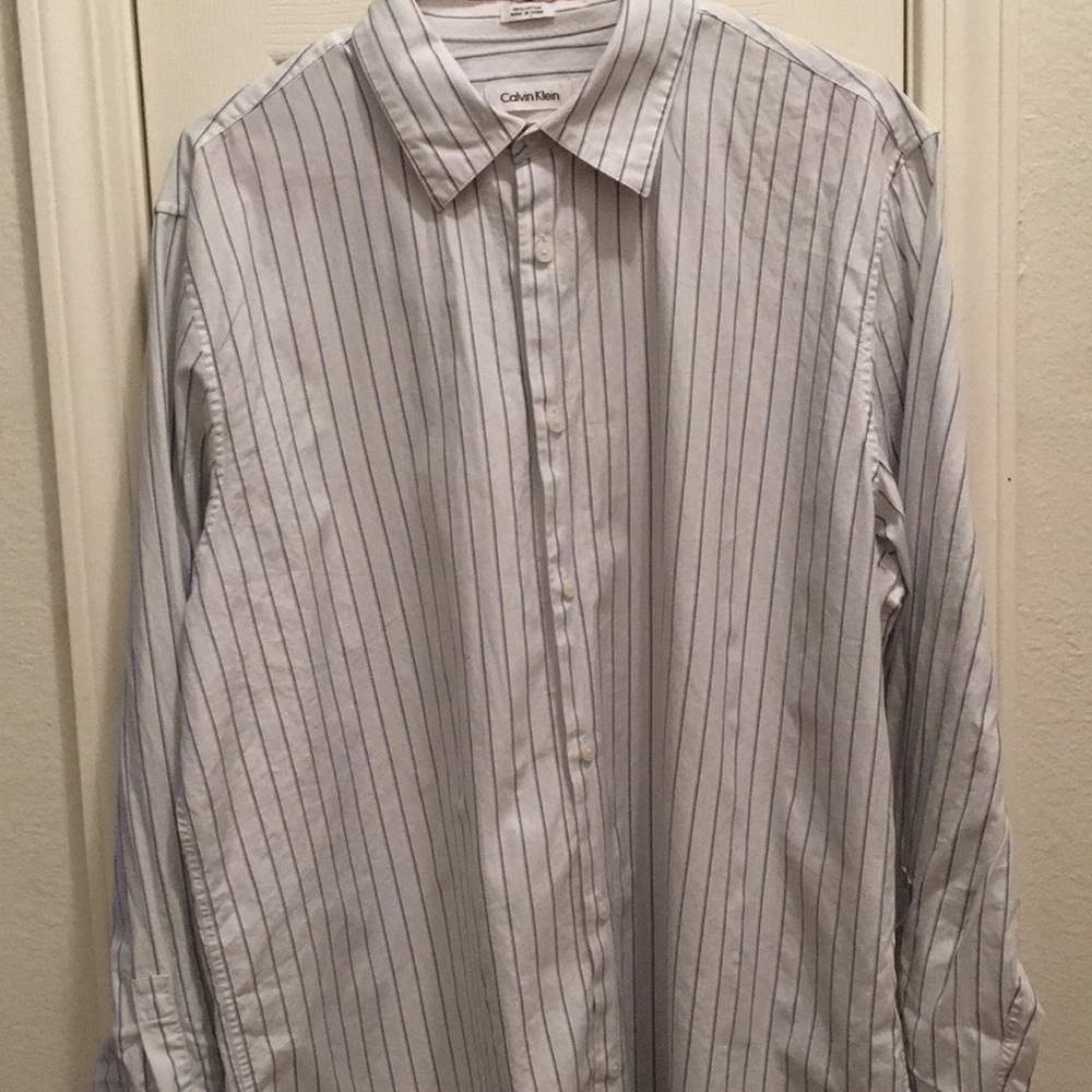 Men’s Calvin Klein dress shirt
